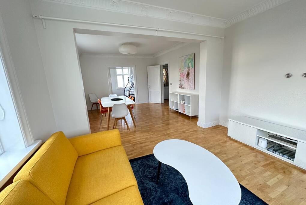 Beautiful 2 Bedroom Apartment Downtown ريكيافيك المظهر الخارجي الصورة
