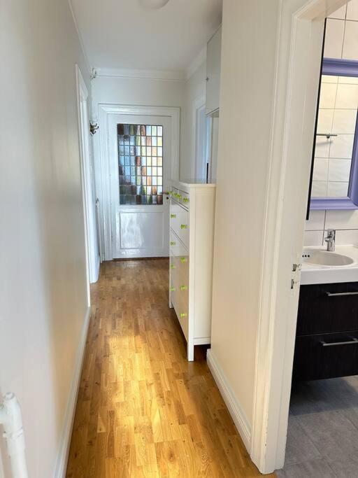 Beautiful 2 Bedroom Apartment Downtown ريكيافيك المظهر الخارجي الصورة